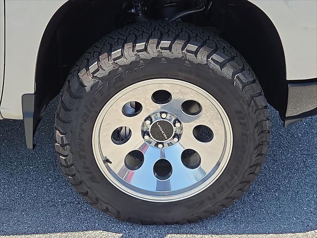 2026 Chevrolet Silverado 1500 4WD Crew Cab Short Bed Custom Trail Boss