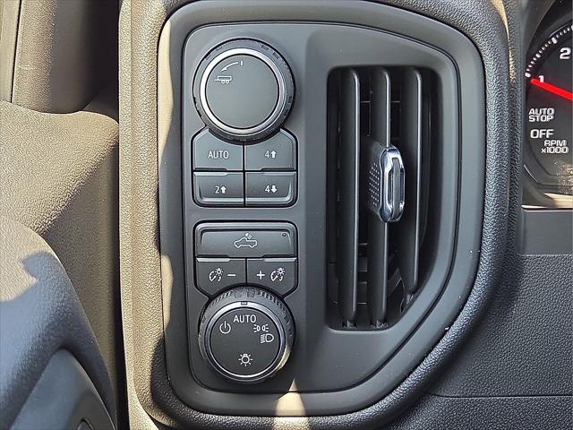 2026 Chevrolet Silverado 1500 4WD Crew Cab Short Bed Custom Trail Boss