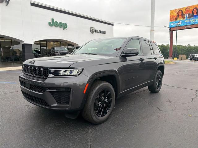 2026 Jeep Grand Cherokee GRAND CHEROKEE LAREDO ALTITUDE 4X2 2026 Jeep Grand Cherokee GRAND CHEROKEE LAREDO ALTITUDE 4X2