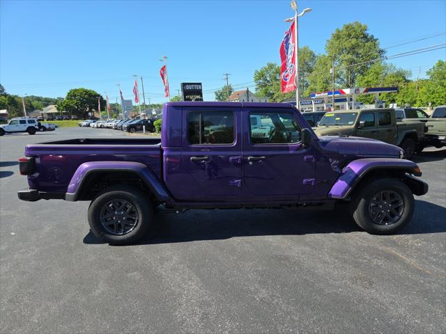 2026 Jeep Gladiator GLADIATOR SPORT S 4X4 2026 Jeep Gladiator GLADIATOR SPORT S 4X4