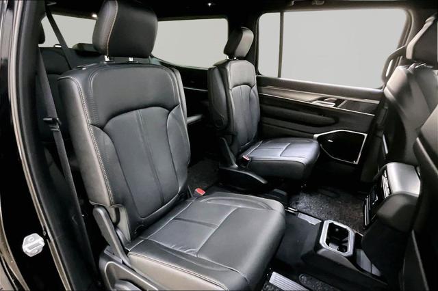 2026 Jeep Grand Wagoneer 4x4