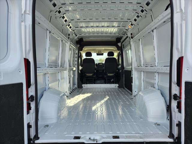 2026 Ram ProMaster 2500 Cargo Van Tradesman High Roof 159" WB w/Pass Seat