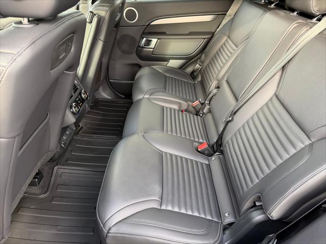 2026 Land Rover Discovery Dynamic SE