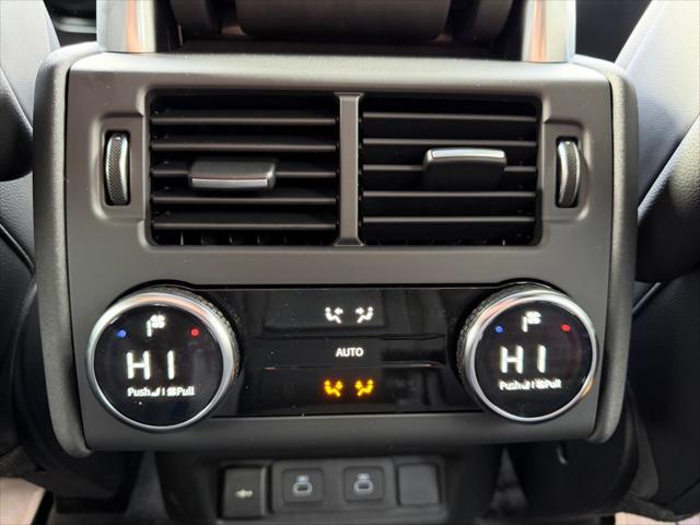 2026 Land Rover Discovery Dynamic SE