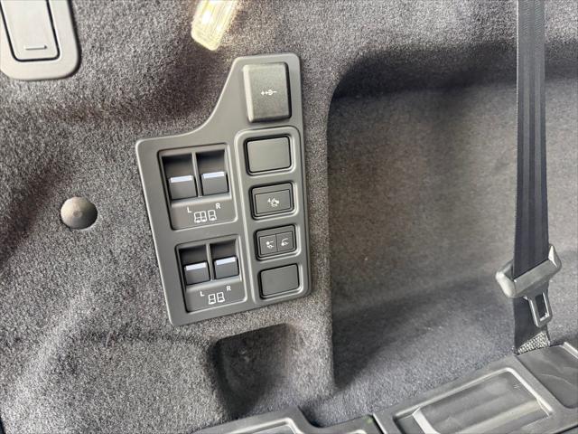 2026 Land Rover Discovery Dynamic SE