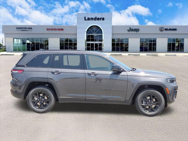 2026 Jeep Grand Cherokee Altitude 4x4