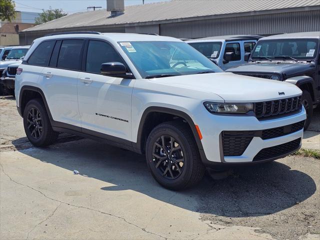 2026 Jeep Grand Cherokee GRAND CHEROKEE LAREDO ALTITUDE 4X2