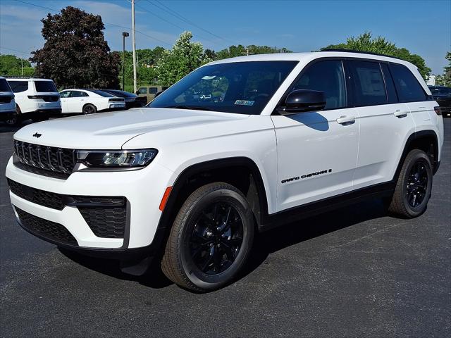 2026 Jeep Grand Cherokee GRAND CHEROKEE LAREDO ALTITUDE 4X4 2026 Jeep Grand Cherokee GRAND CHEROKEE LAREDO ALTITUDE 4X4