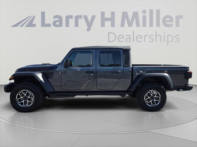 2026 Jeep Gladiator GLADIATOR SHADOW OPS 4X4
