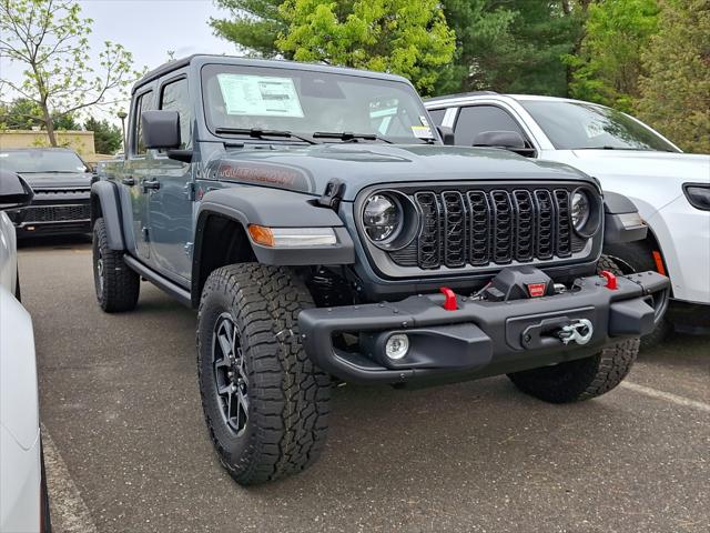 2026 Jeep Gladiator GLADIATOR SHADOW OPS 4X4 2026 Jeep Gladiator GLADIATOR SHADOW OPS 4X4