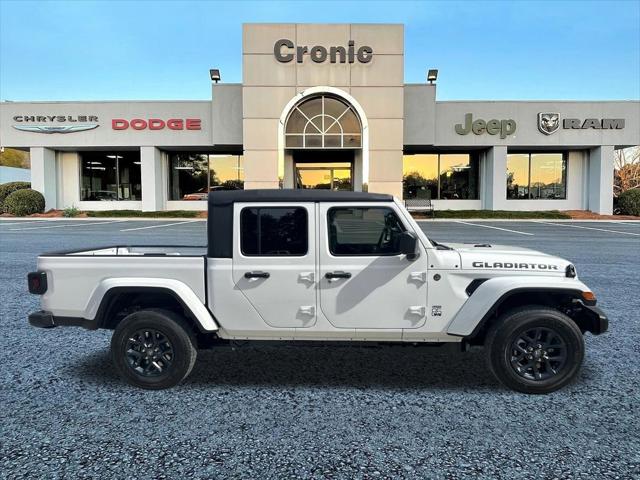 2026 Jeep Gladiator GLADIATOR 85TH ANNIVERSARY EDITION 4X4 2026 Jeep Gladiator GLADIATOR 85TH ANNIVERSARY EDITION 4X4