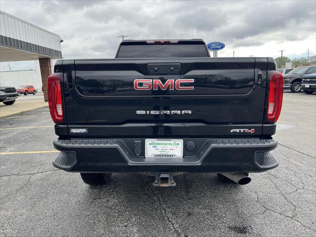 2022 GMC Sierra 2500HD 4WD Crew Cab Standard Bed AT4