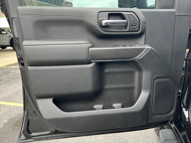 2022 GMC Sierra 2500HD 4WD Crew Cab Standard Bed AT4