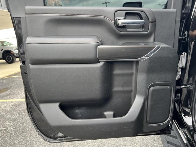 2022 GMC Sierra 2500HD 4WD Crew Cab Standard Bed AT4