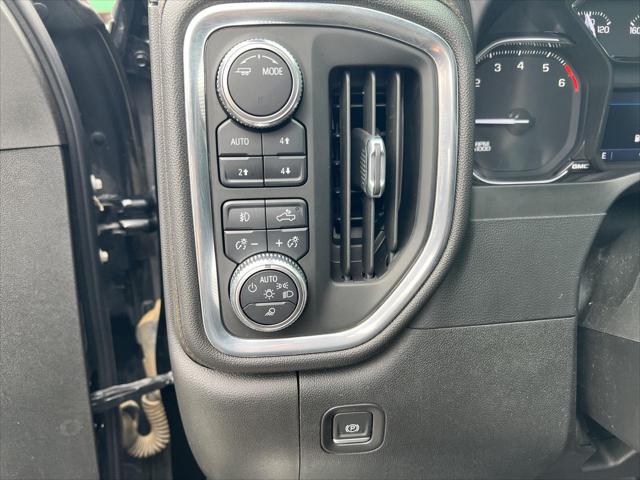 2022 GMC Sierra 2500HD 4WD Crew Cab Standard Bed AT4