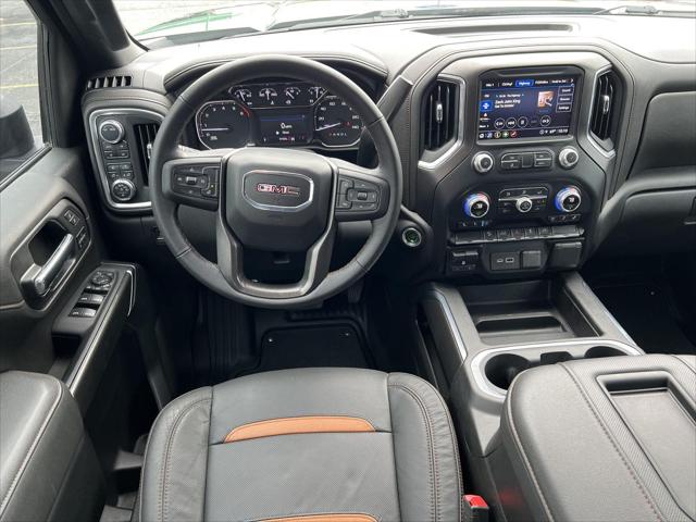 2022 GMC Sierra 2500HD 4WD Crew Cab Standard Bed AT4