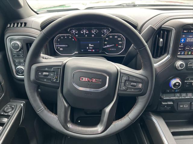 2022 GMC Sierra 2500HD 4WD Crew Cab Standard Bed AT4