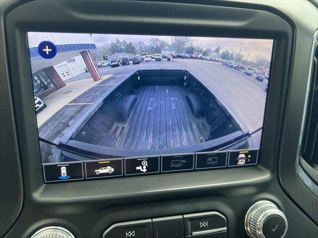 2022 GMC Sierra 2500HD 4WD Crew Cab Standard Bed AT4
