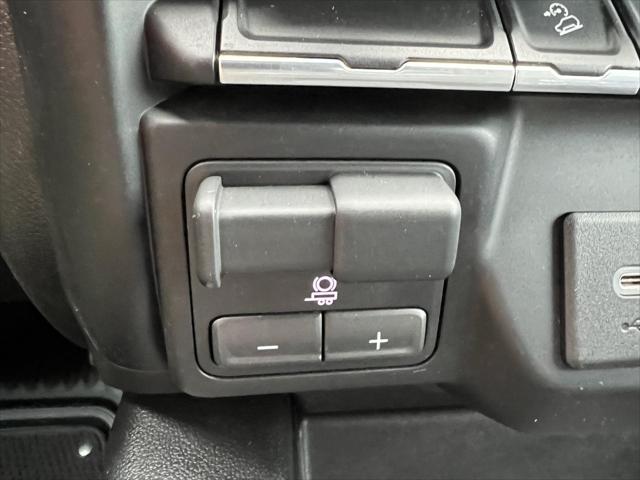 2022 GMC Sierra 2500HD 4WD Crew Cab Standard Bed AT4
