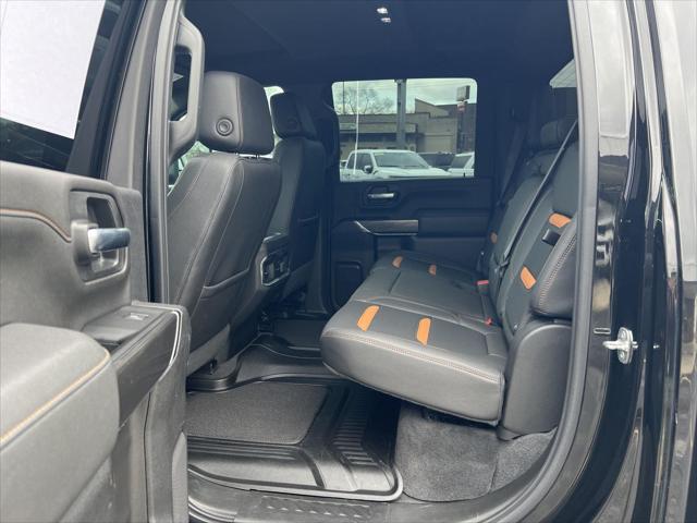 2022 GMC Sierra 2500HD 4WD Crew Cab Standard Bed AT4
