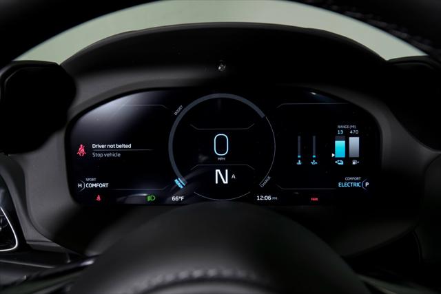 2026 McLaren Artura 2D Convertible