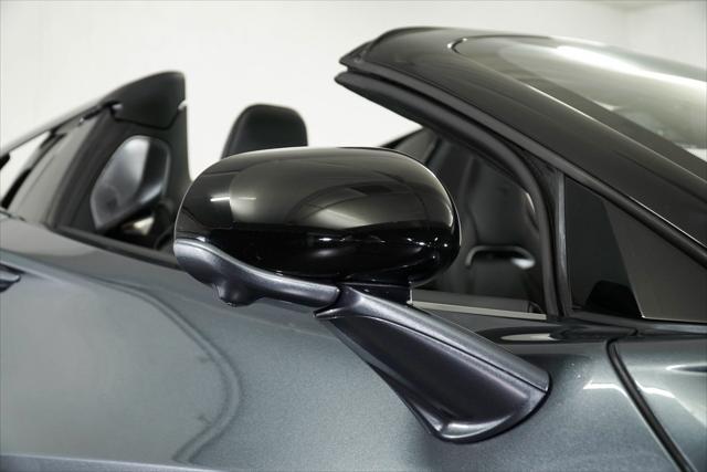 2026 McLaren Artura 2D Convertible