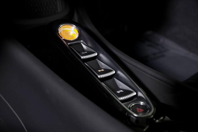 2026 McLaren Artura 2D Convertible