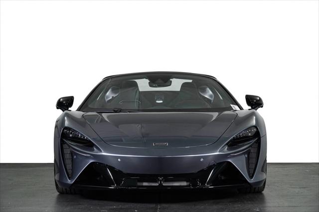 2026 McLaren Artura 2D Convertible