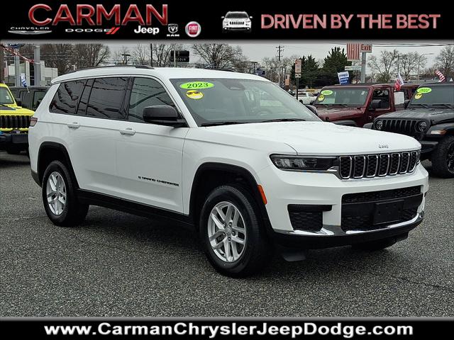 2023 Jeep Grand Cherokee L Laredo 4x4