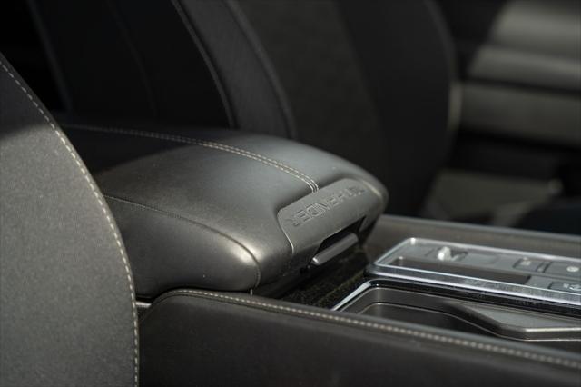 2024 Nissan Pathfinder SV FWD