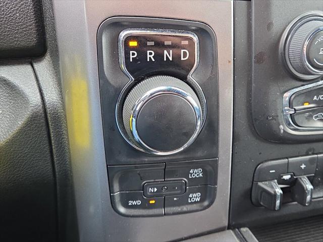2023 Ram 1500 Classic Warlock Crew Cab 4x4 5'7" Box