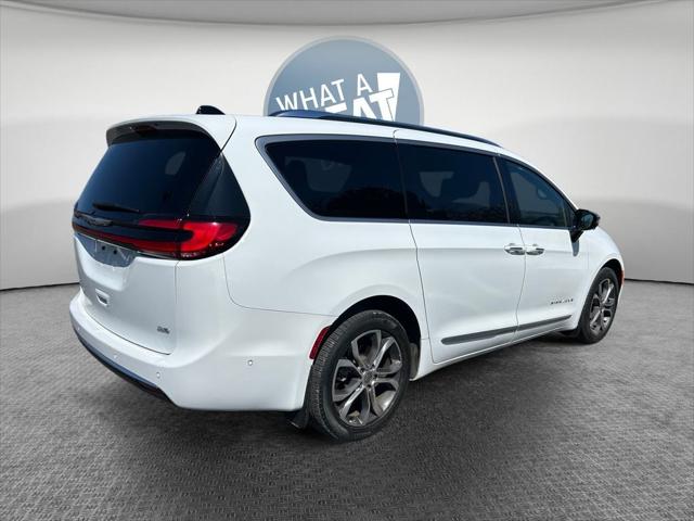 2023 Chrysler Pacifica Pinnacle AWD 2023 Chrysler Pacifica Pinnacle AWD