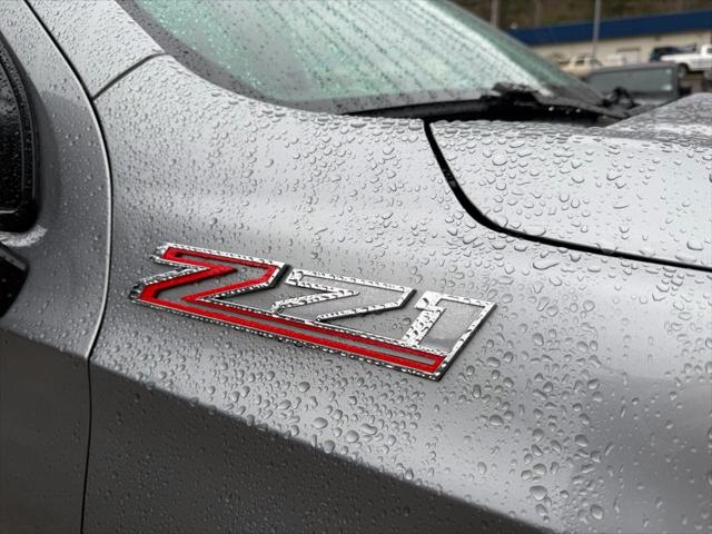 2025 Chevrolet Suburban 4WD Z71