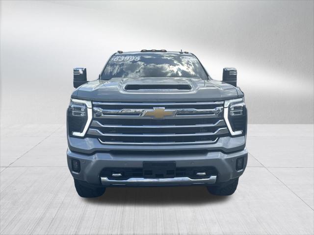 2024 Chevrolet Silverado 2500HD 4WD Crew Cab Standard Bed High Country
