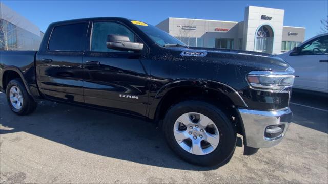 2025 Ram 1500 Big Horn Crew Cab 4x4 5'7" Box