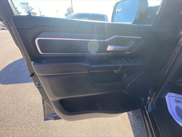 2025 Ram 1500 Big Horn Crew Cab 4x4 5'7" Box