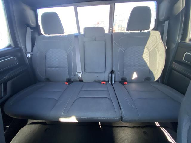 2025 Ram 1500 Big Horn Crew Cab 4x4 5'7" Box