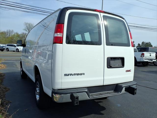 2023 GMC Savana Cargo RWD 2500 Regular Wheelbase Work Van