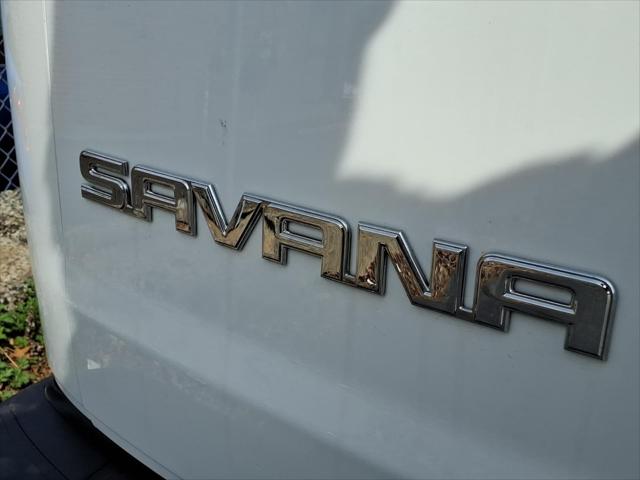 2023 GMC Savana Cargo RWD 2500 Regular Wheelbase Work Van