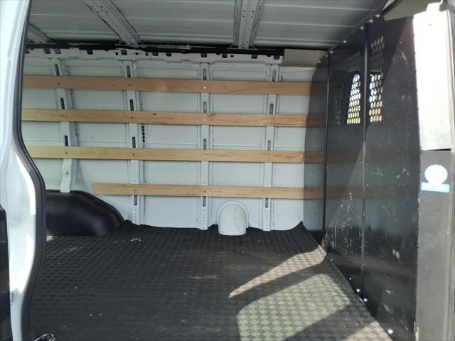 2023 GMC Savana Cargo RWD 2500 Regular Wheelbase Work Van