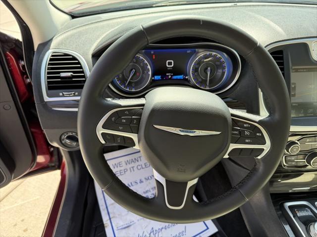 2015 Chrysler 300 Limited