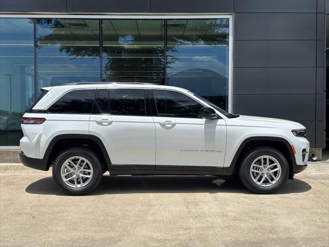 2026 Jeep Grand Cherokee GRAND CHEROKEE LAREDO 4X2