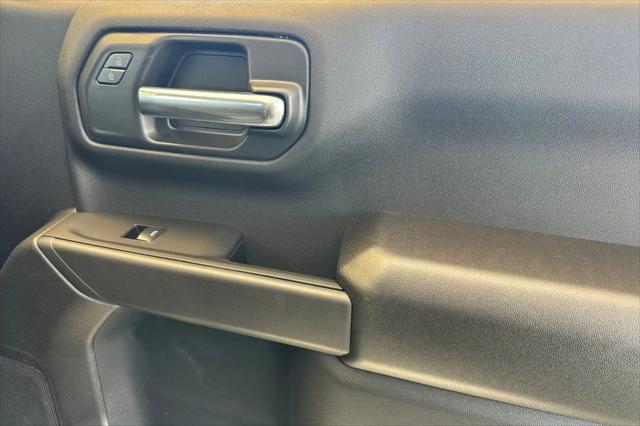 2026 Chevrolet Silverado 1500 4WD Regular Cab Long Bed WT