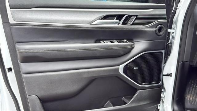 2026 Jeep Grand Wagoneer L Limited Altitude 4x4