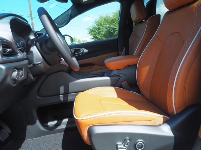 2026 Chrysler Pacifica Pinnacle