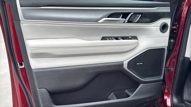 2026 Jeep Grand Wagoneer L 4x2