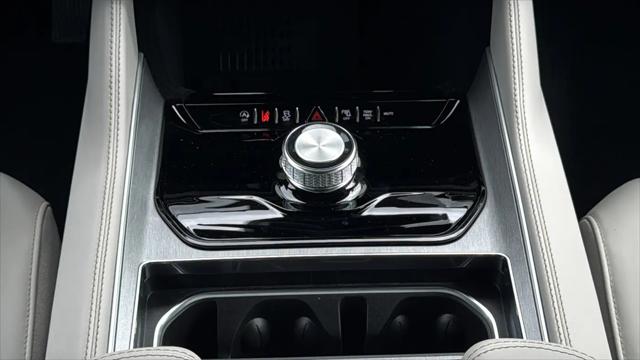 2026 Jeep Grand Wagoneer L 4x2