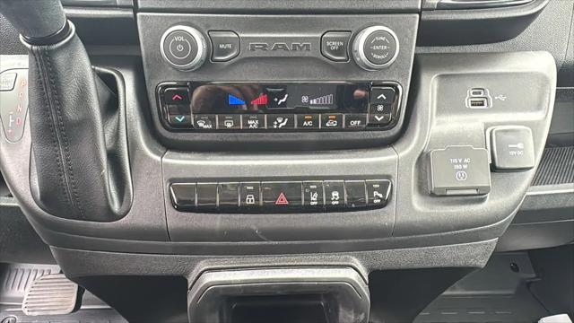 2025 Ram ProMaster Cargo Van Tradesman Super High Roof 159" WB EXT w/Pass Seat