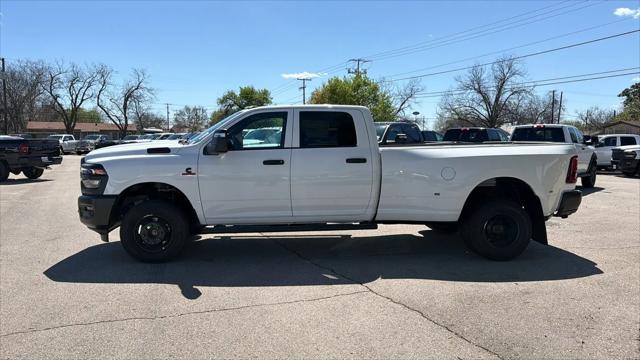 2026 Ram 3500 Tradesman Crew Cab 4x4 8' Box