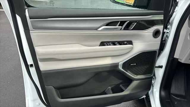 2026 Jeep Grand Wagoneer L 4x2